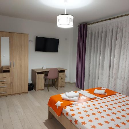Apartamento Bya Brown Valea Lupului  Exterior foto