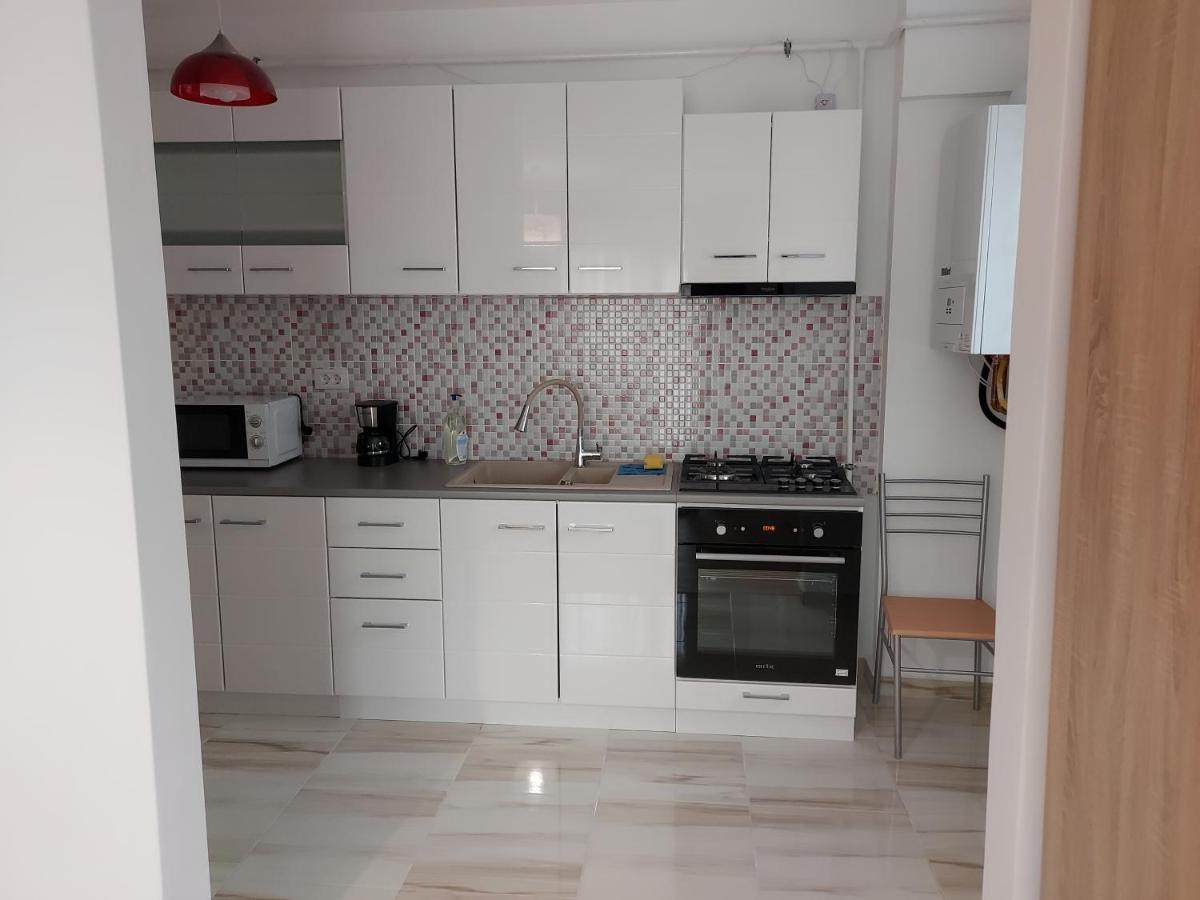 Apartamento Bya Brown Valea Lupului  Exterior foto