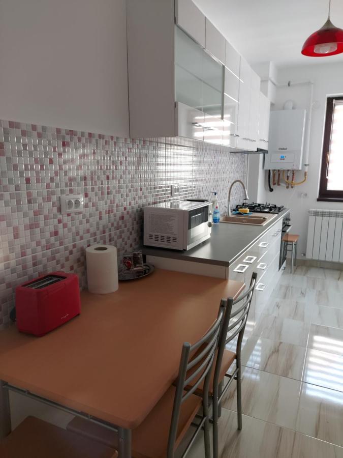 Apartamento Bya Brown Valea Lupului  Exterior foto