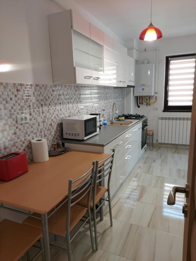 Apartamento Bya Brown Valea Lupului  Exterior foto