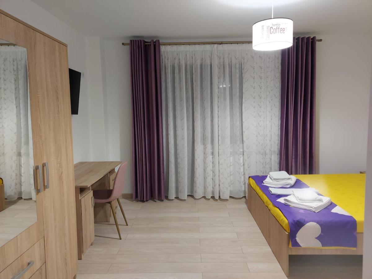Apartamento Bya Brown Valea Lupului  Exterior foto