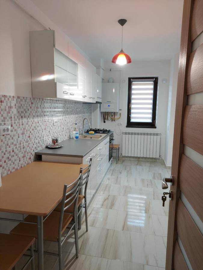 Apartamento Bya Brown Valea Lupului  Exterior foto