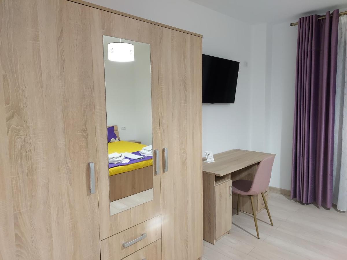 Apartamento Bya Brown Valea Lupului  Exterior foto