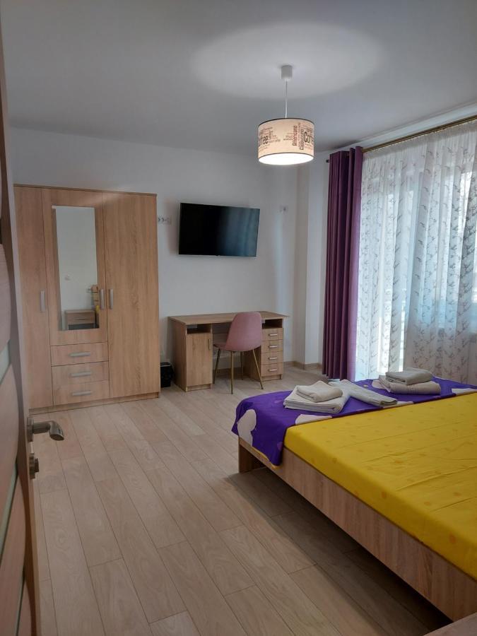 Apartamento Bya Brown Valea Lupului  Exterior foto